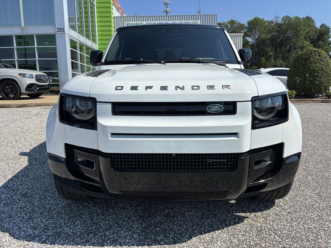 Used 2023 Land Rover Defender 130 X-Dynamic SE AWD/4WD image 13
