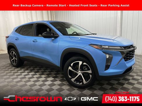 Used 2024 Chevrolet Trax RS w/ Driver Confidence Package FWD image 1