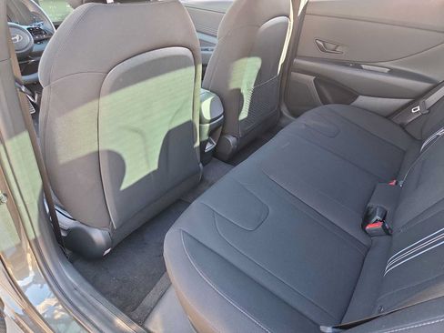 New 2026 Hyundai Elantra SEL Sport FWD image 18