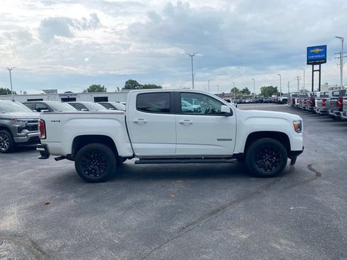 Used 2022 GMC Canyon Elevation w/ Elevation Premium Package AWD/4WD image 12