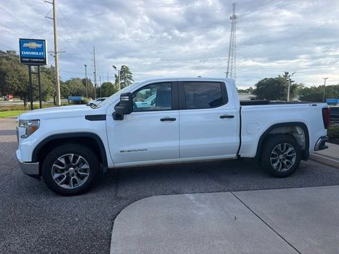 Used 2020 GMC Sierra 1500 4x4 Crew Cab w/ Sierra Value Package image 8