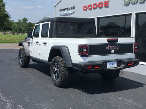 New 2026 Jeep Gladiator Rubicon AWD/4WD image 6