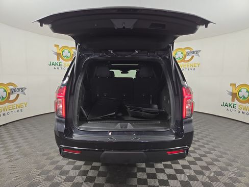 Certified 2023 Chevrolet Suburban Z71 AWD/4WD image 35