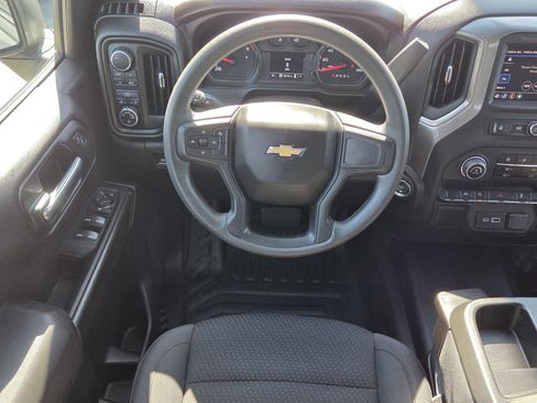Used 2025 Chevrolet Silverado 1500 W/T w/ WT Value Package image 6