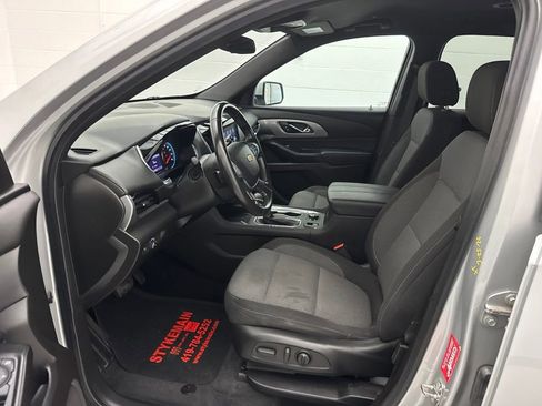 Used 2022 Chevrolet Traverse LT AWD/4WD image 21