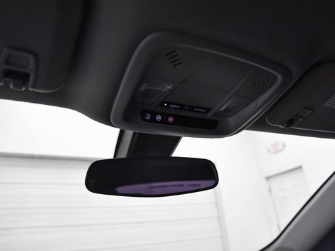 Used 2019 Chevrolet Malibu LT image 18