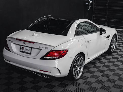 Used 2017 Mercedes-Benz SLC 43 AMG image 25
