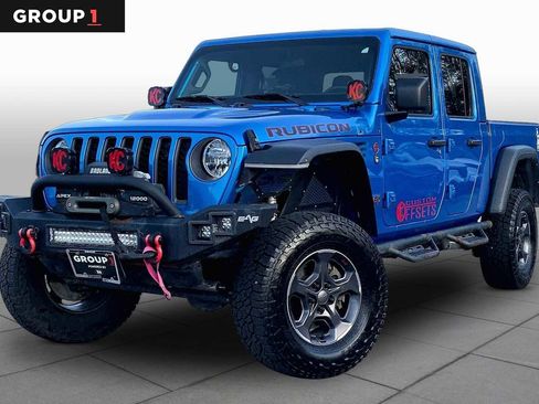 Used 2021 Jeep Gladiator Rubicon w/ Cold Weather Group AWD/4WD image 1