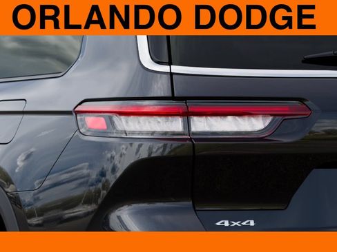 New 2026 Jeep Grand Cherokee L Laredo AWD/4WD image 9