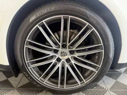 Used 2020 Porsche Panamera 4 AWD/4WD image 13