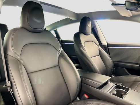 Used 2024 Tesla Model 3 Standard Range image 14