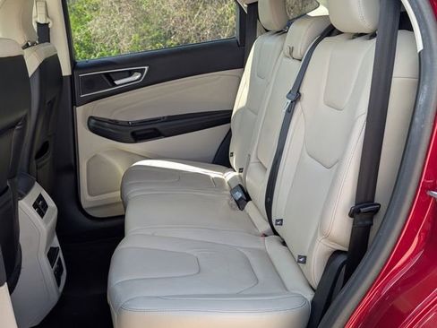 Used 2017 Ford Edge Titanium w/ Technology Package image 24