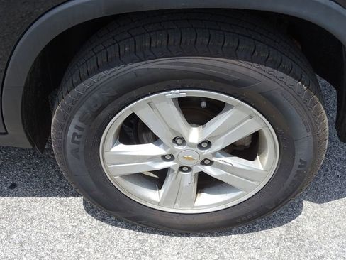 Used 2020 Chevrolet Trax LS w/ Tint and Cruise Package image 13