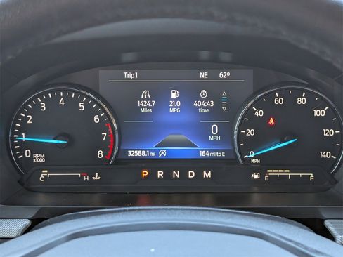 Used 2020 Ford Explorer XLT w/ Equipment Group 202A image 26