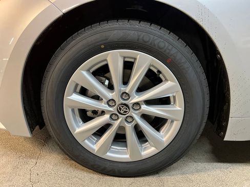 New 2026 Toyota Corolla XLE image 6