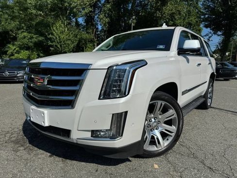 Used 2020 Cadillac Escalade Luxury AWD/4WD image 1