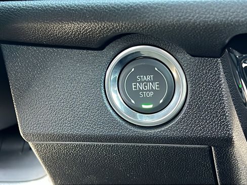 New 2026 Chevrolet Traverse LT w/ Midnight/Sport Edition image 27