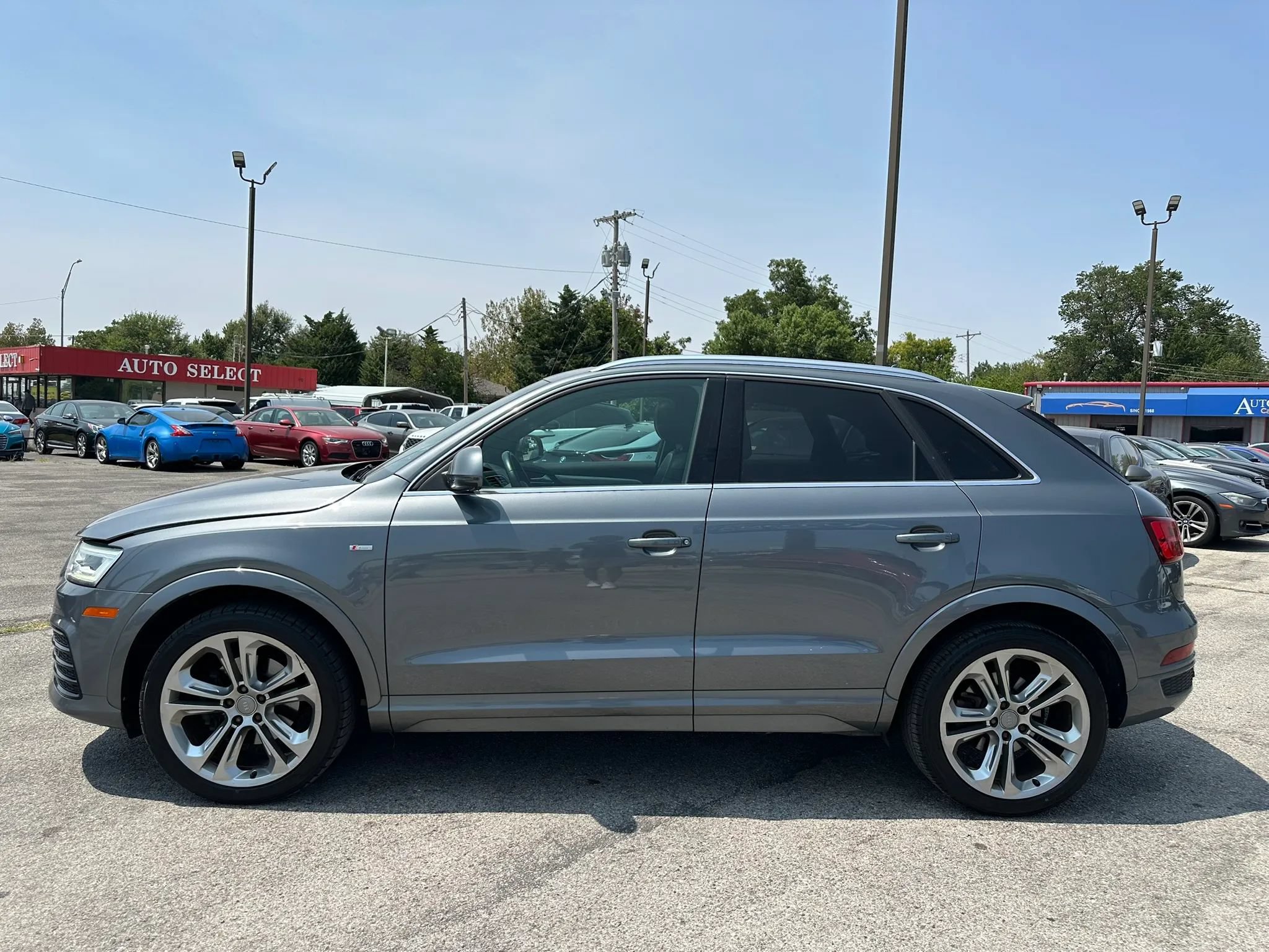 Used 2016 Audi Q3 2.0T Prestige w/ Prestige Package AWD/4WD image 34
