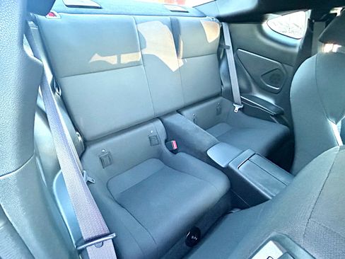 Used 2023 Toyota GR86 w/ ALL Weather Mat Package (TMS) image 19