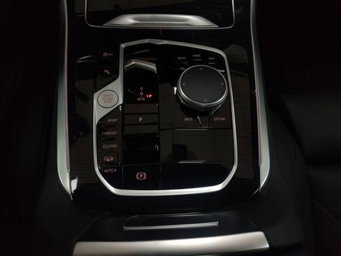 Used 2026 BMW X5 xDrive40i w/ M Sport Package image 14