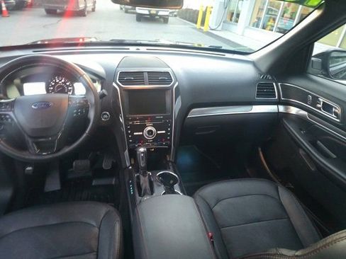 Certified 2018 Ford Explorer Sport w/ Equipment Group 401A AWD/4WD image 15