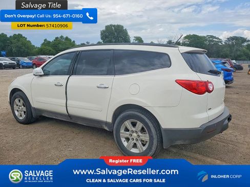 Used 2011 Chevrolet Traverse LT w/ Personal Connectivity Package AWD/4WD image 3