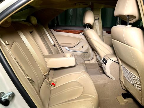 Used 2011 Cadillac CTS Premium image 11