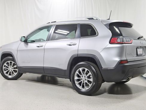 Used 2021 Jeep Cherokee Latitude Lux image 9