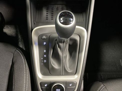 New 2026 Hyundai Venue SEL image 20