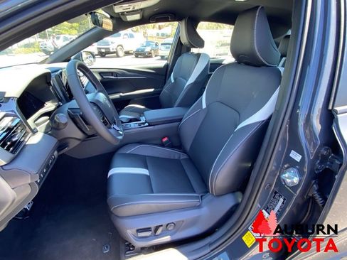 New 2026 Toyota Camry SE FWD image 25