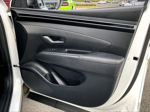 Used 2022 Hyundai Santa Cruz SEL w/ Cargo Package image 25