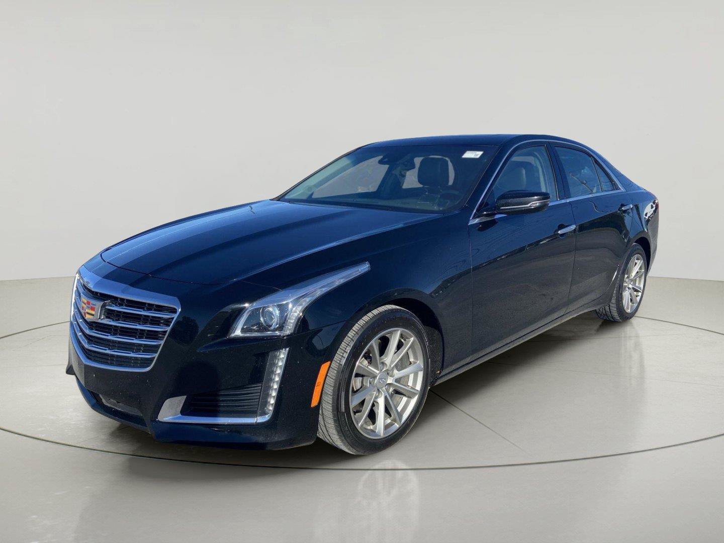 Used 2019 Cadillac CTS Luxury RWD image 3