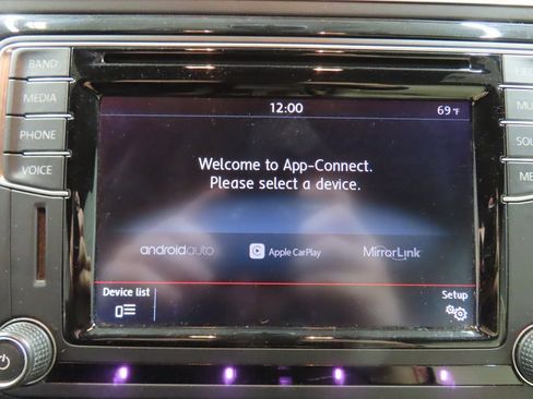 Used 2016 Volkswagen Beetle 1.8T SE image 15