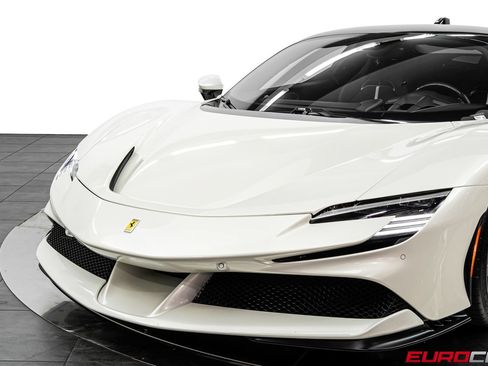 Used 2023 Ferrari SF90 Stradale AWD/4WD image 16