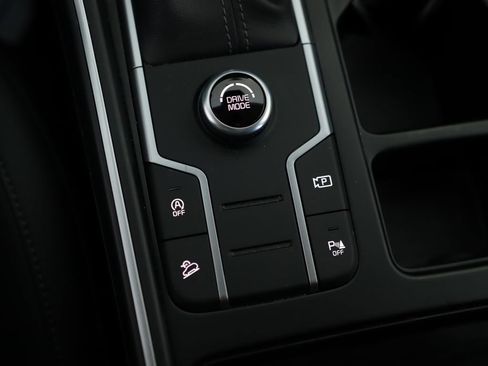 Used 2022 Kia Sorento S image 19