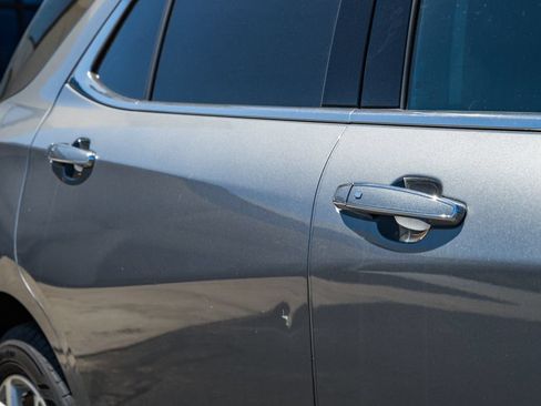 Used 2019 Chevrolet Equinox Premier AWD/4WD image 16