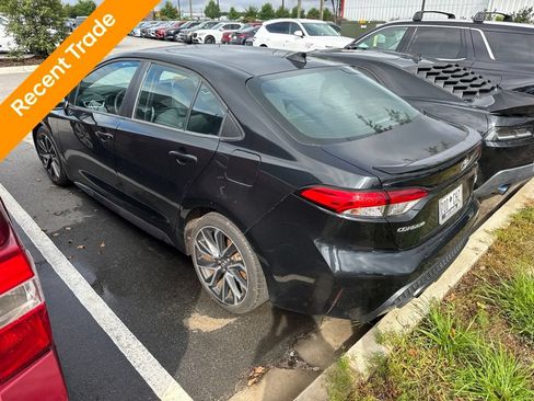 Used 2020 Toyota Corolla SE FWD image 4