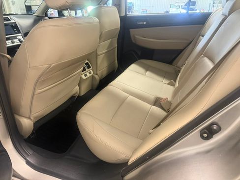 Used 2016 Subaru Legacy 2.5i Limited AWD/4WD image 26