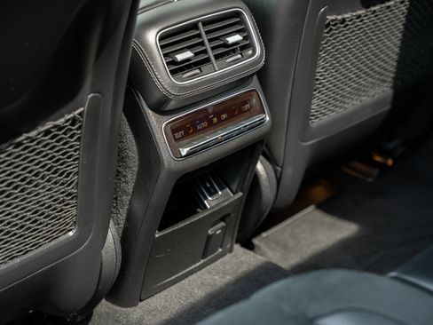 Used 2021 Mercedes-Benz GLS 63 AMG 4MATIC image 28
