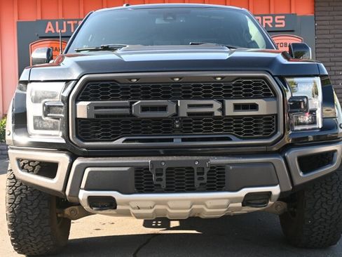 Used 2018 Ford F150 Raptor w/ Equipment Group 802A Luxury image 2