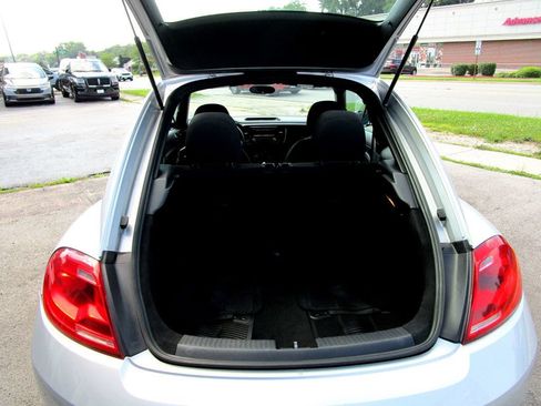 Used 2014 Volkswagen Beetle 1.8T FWD image 14