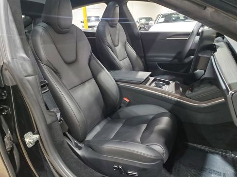 Used 2024 Tesla Model S image 14