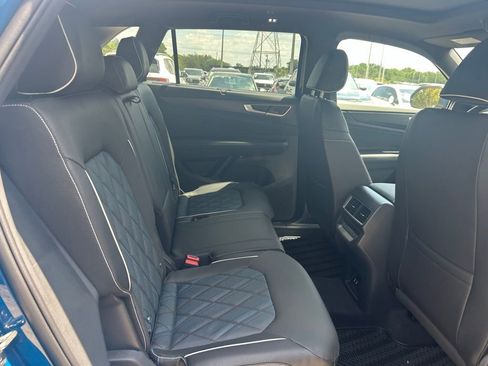 New 2026 Volkswagen Atlas Cross Sport SEL Premium R-Line AWD/4WD image 43