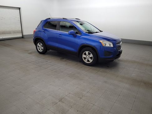 Used 2016 Chevrolet Trax LT FWD image 11