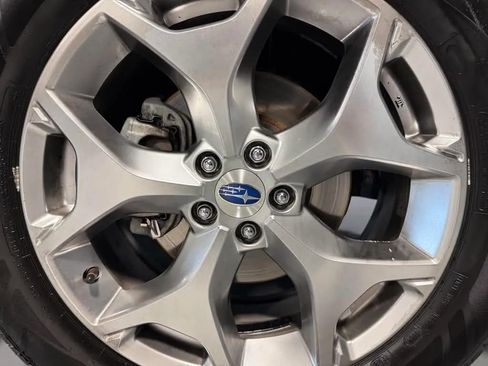 Used 2018 Subaru Forester 2.5i Touring w/ Popular Package #2 AWD/4WD image 10