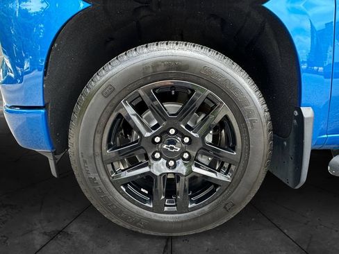 Used 2023 Chevrolet Silverado 1500 RST w/ Protection Package AWD/4WD image 14