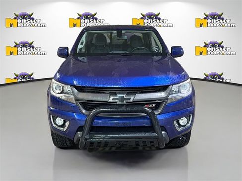 Used 2017 Chevrolet Colorado Z71 image 2
