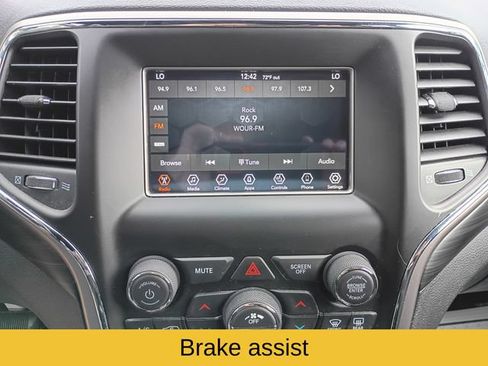 Used 2021 Jeep Grand Cherokee Laredo AWD/4WD image 15