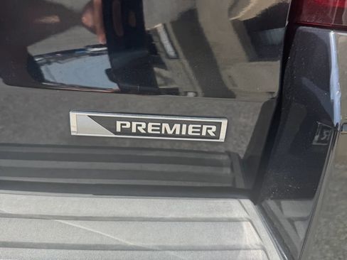 Used 2017 Chevrolet Tahoe Premier AWD/4WD image 24