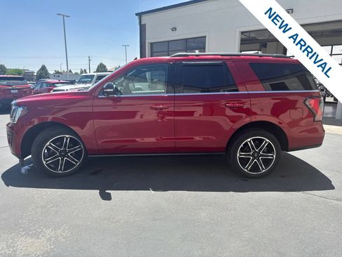 Used 2019 Ford Expedition Limited w/ Equipment Group 303A AWD/4WD image 4
